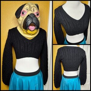 Baddie, PRIVY, cropped, bell sleeved sweater!!